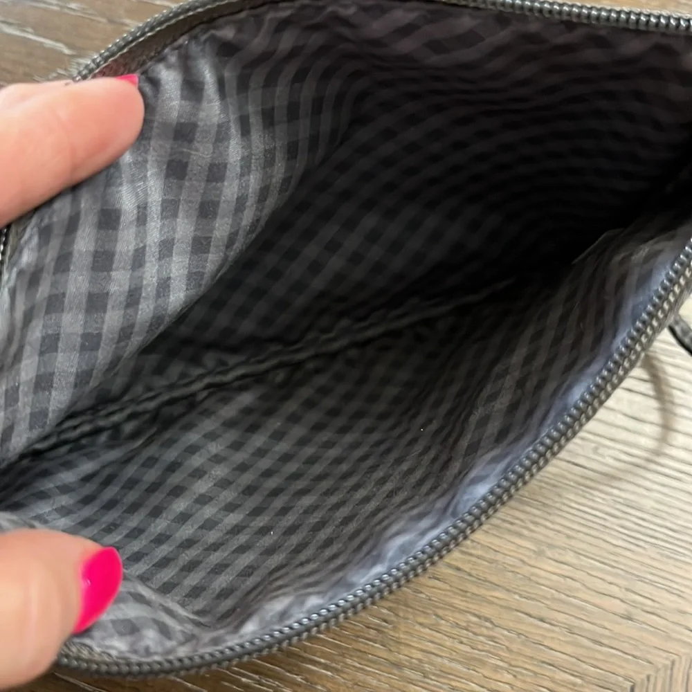 Bath & Body Works gray sequined bag wristlet